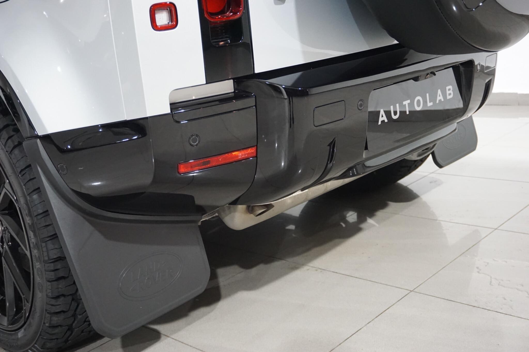 Land Rover Defender 110 2.0 P400e 15.4kWh XS Edition SUV 5dr Petrol Plug-in Hybrid Auto 4WD Euro 6 (s/s) (404 ps)